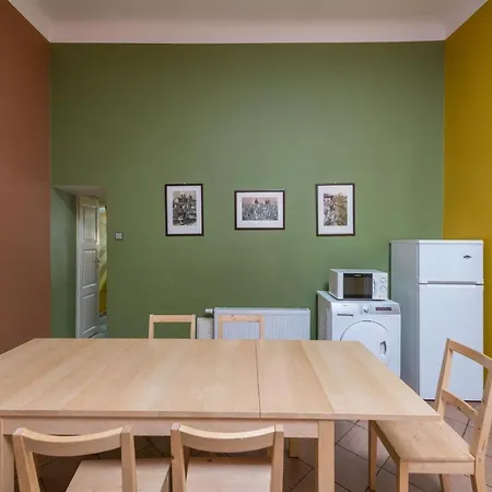 U Jindrisske Veze Hotel