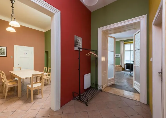 U Jindrisske Veze Hotel