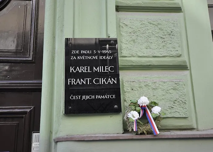 Hotel U Jindrisske Veze *