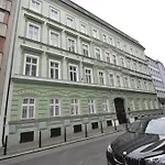 U Jindrisske Veze Praag